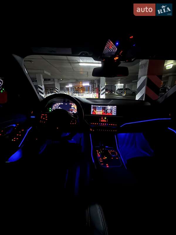 Седан BMW 3 Series 2021 в Киеве