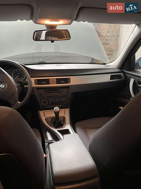 Седан BMW 3 Series 2006 в Чернигове фото 6 Седан BMW 3 Series 2006 в Чернигове