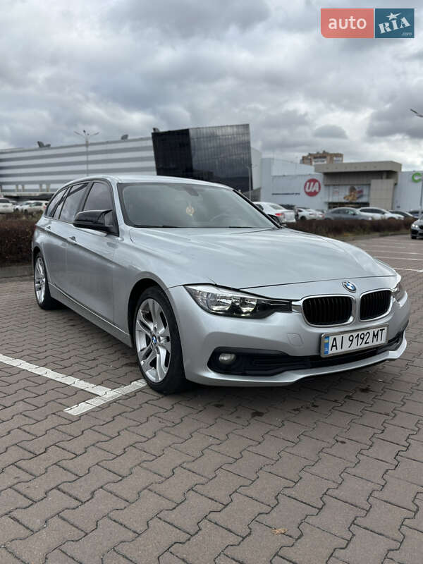 Універсал BMW 3 Series 2017 в Житомирі