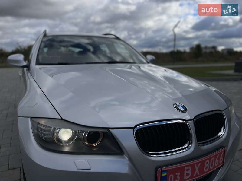 Универсал BMW 3 Series 2010 в Ровно фото 13 Универсал BMW 3 Series 2010 в Ровно