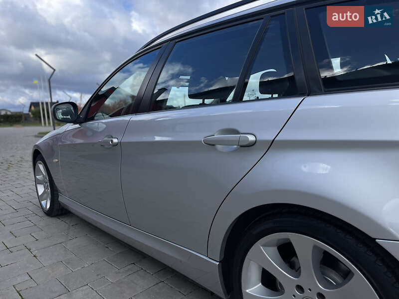 Универсал BMW 3 Series 2010 в Ровно фото 17 Универсал BMW 3 Series 2010 в Ровно