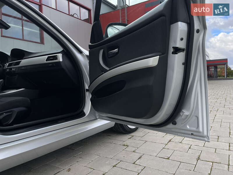Универсал BMW 3 Series 2010 в Ровно фото 79 Универсал BMW 3 Series 2010 в Ровно