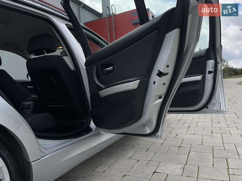 Универсал BMW 3 Series 2010 в Ровно фото 85 Универсал BMW 3 Series 2010 в Ровно