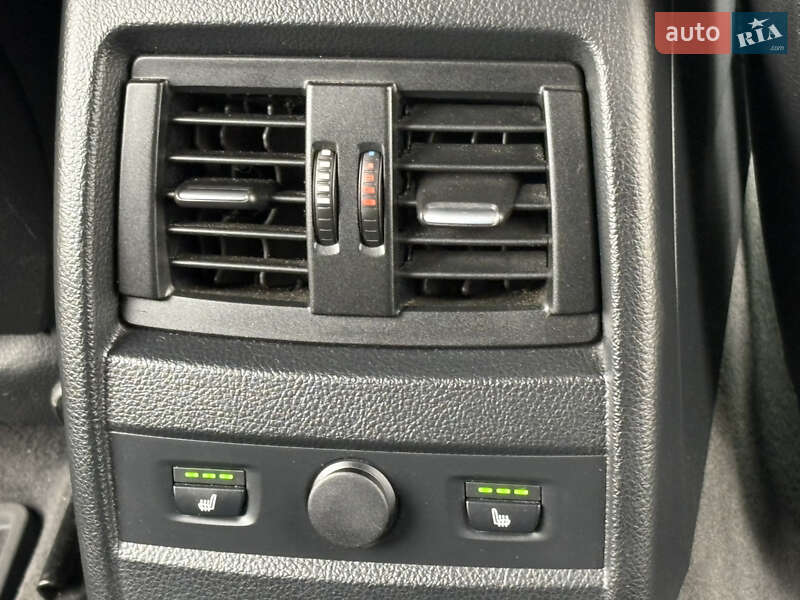 Седан BMW 3 Series 2013 в Запорожье