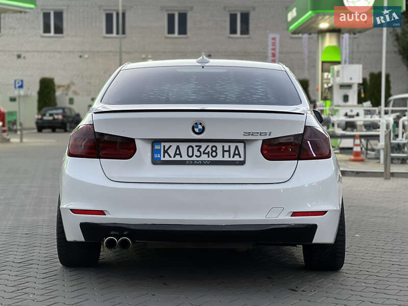 Седан BMW 3 Series 2012 в Киеве фото 7 Седан BMW 3 Series 2012 в Киеве