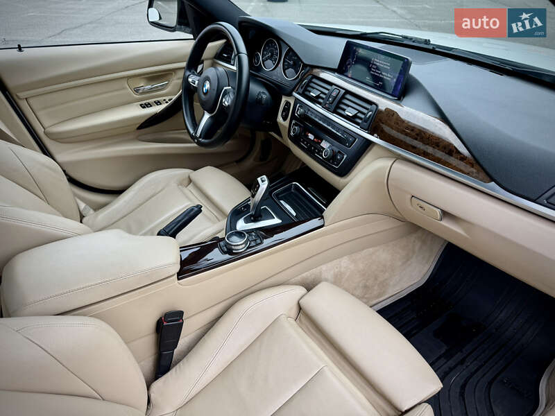 Седан BMW 3 Series 2014 в Киеве