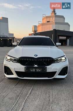 Седан BMW 3 Series 2019 в Львові