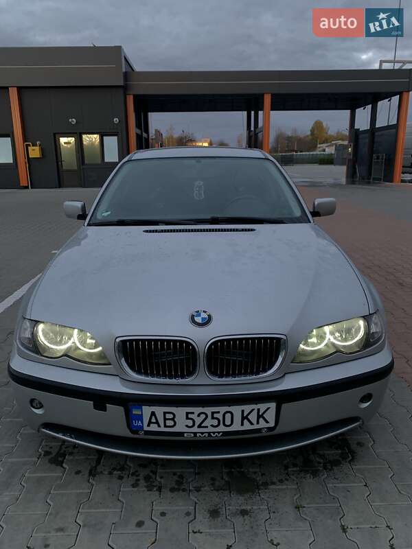 BMW 3 Series 2004