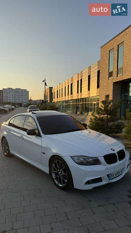 BMW 3 Series 2011 BMW 3 Series 2011