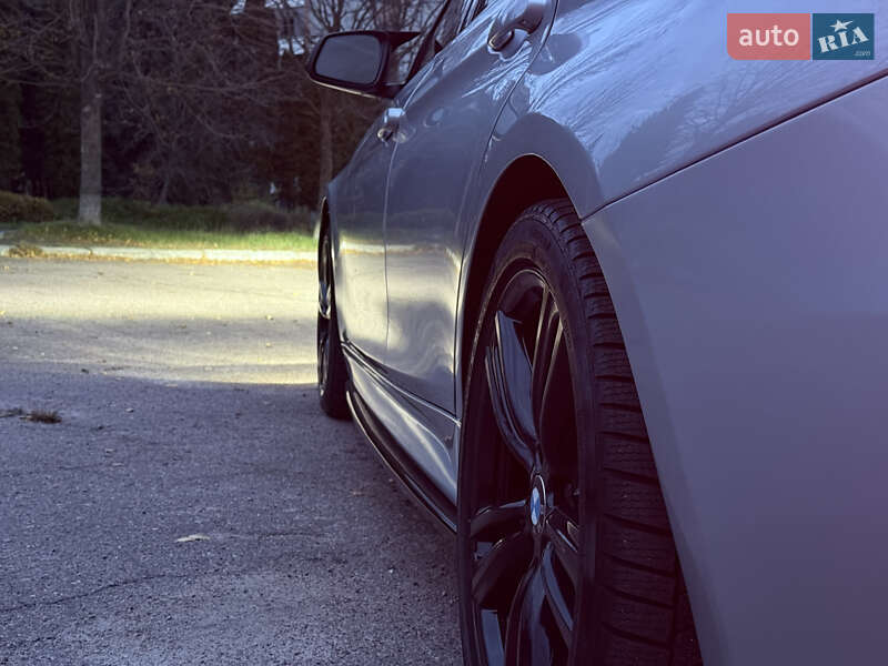 Седан BMW 3 Series 2017 в Житомире