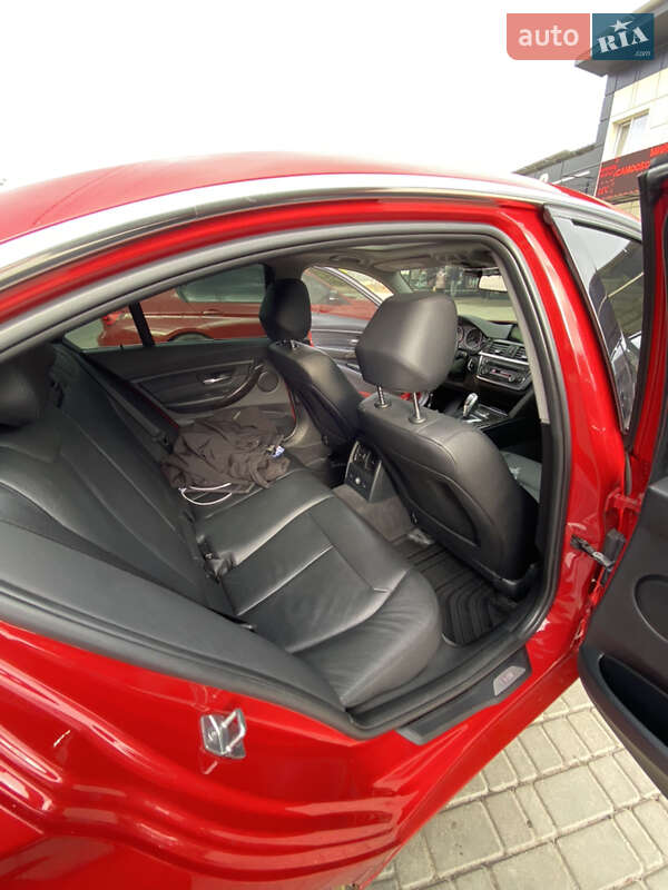 Седан BMW 3 Series 2012 в Первомайске