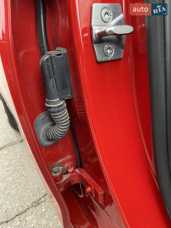 Седан BMW 3 Series 2012 в Первомайске