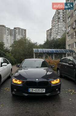 Седан BMW 3 Series 2014 в Києві