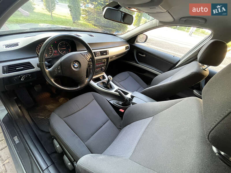 Универсал BMW 3 Series 2010 в Львове