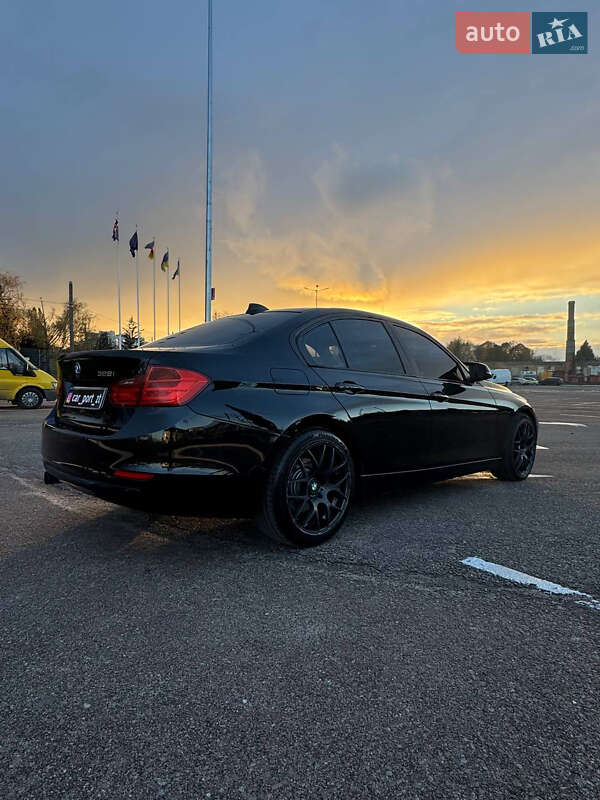 Седан BMW 3 Series 2012 в Житомире