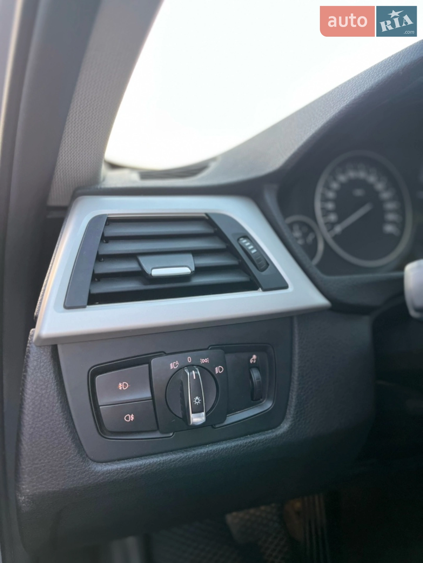 2013 BMW 3er - мініатюра 17