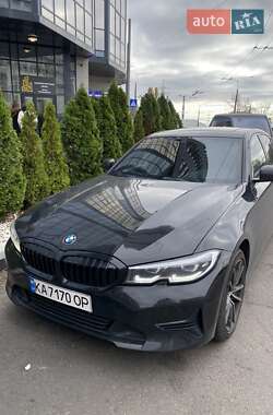 Седан BMW 3 Series 2019 в Києві