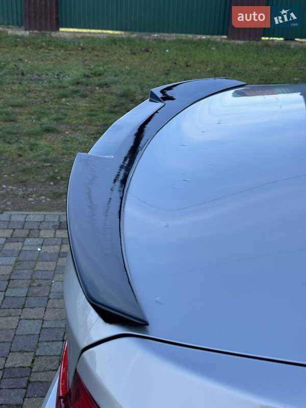 Седан BMW 3 Series 2016 в Лужанах фото 30 Седан BMW 3 Series 2016 в Лужанах