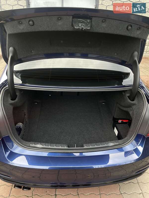 Седан BMW 3 Series 2017 в Киеве фото 15 Седан BMW 3 Series 2017 в Киеве