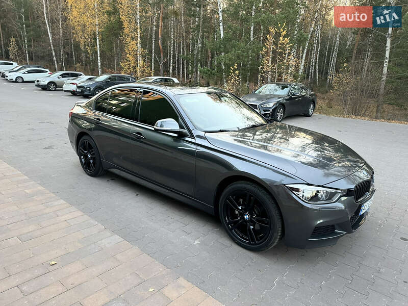 Седан BMW 3 Series 2018 в Буче фото 23 Седан BMW 3 Series 2018 в Буче