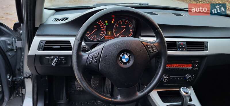 Универсал BMW 3 Series 2009 в Мукачево