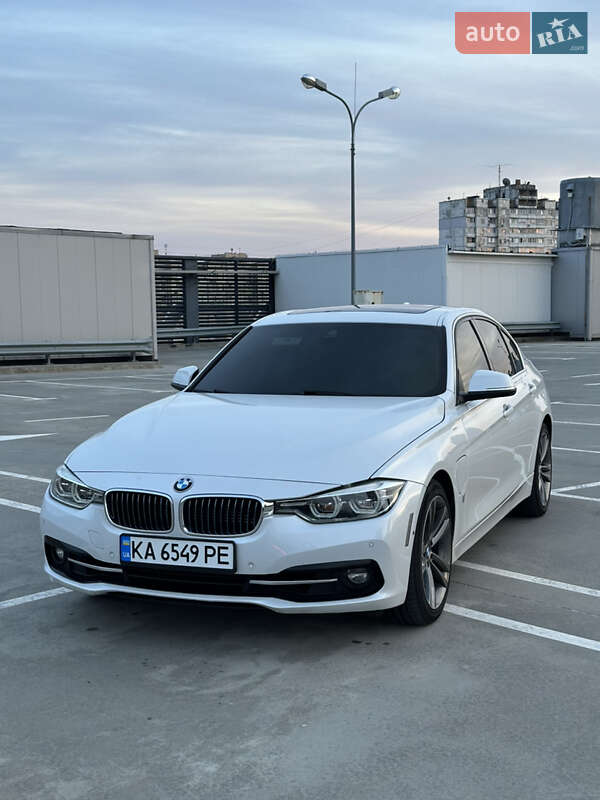 BMW 3 Series 2016