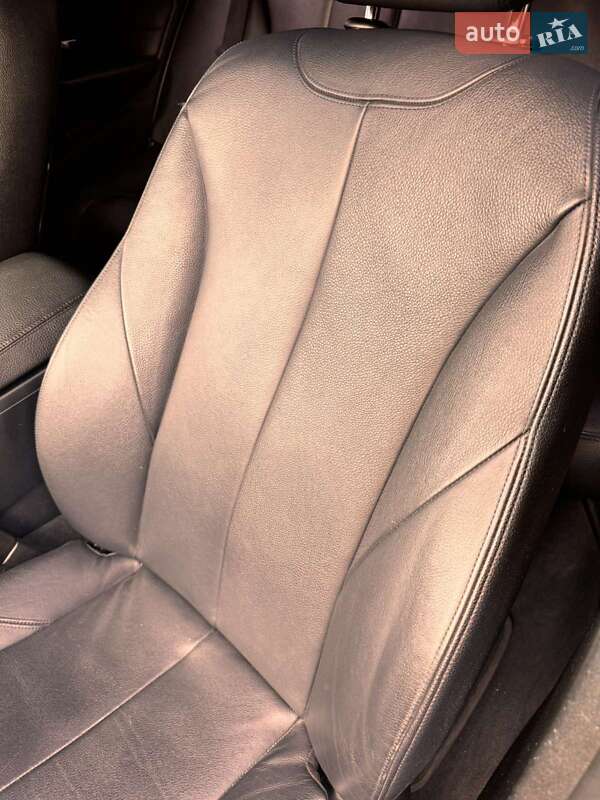 Седан BMW 3 Series 2014 в Днепре фото 21 Седан BMW 3 Series 2014 в Днепре