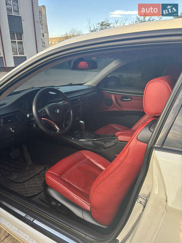 Купе BMW 3 Series 2009 в Николаеве