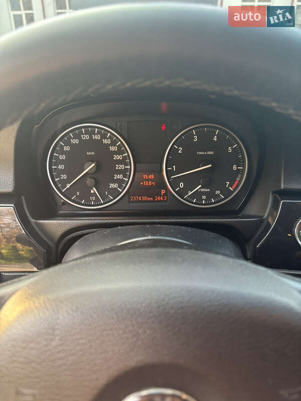 Купе BMW 3 Series 2009 в Николаеве