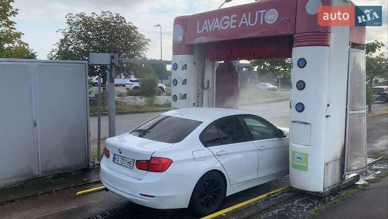 BMW 3 Series 2012 BMW 3 Series 2012