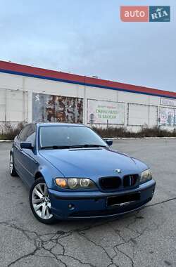 Седан BMW 3 Series 2004 в Чернигове
