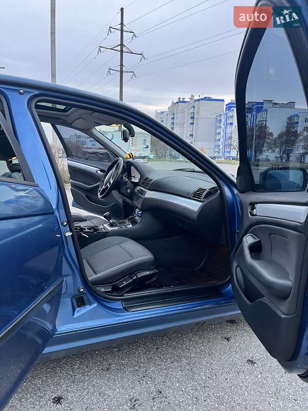 Седан BMW 3 Series 2004 в Чернигове