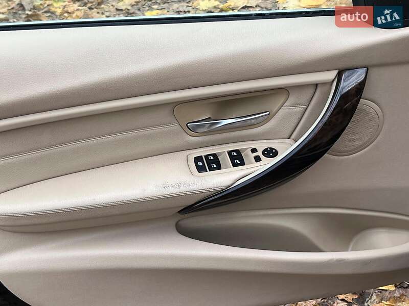 Седан BMW 3 Series 2014 в Києві