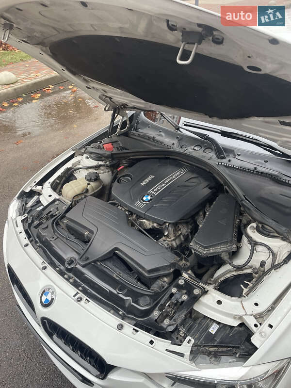 Седан BMW 3 Series 2013 в Богуславе