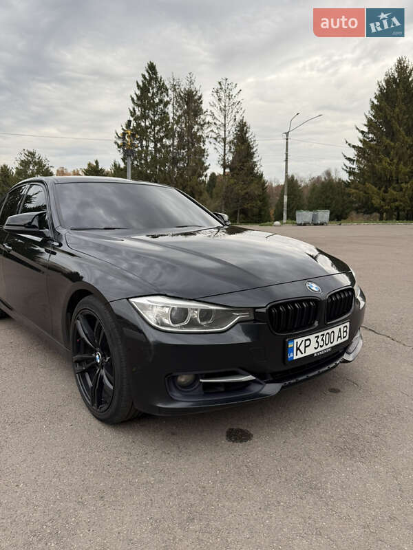 Седан BMW 3 Series 2013 в Ровно фото 3 Седан BMW 3 Series 2013 в Ровно
