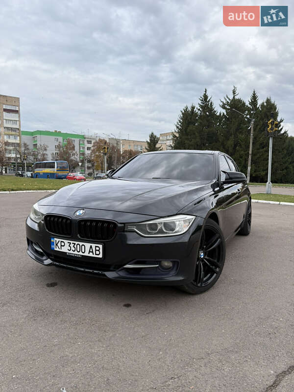 Седан BMW 3 Series 2013 в Ровно фото 11 Седан BMW 3 Series 2013 в Ровно