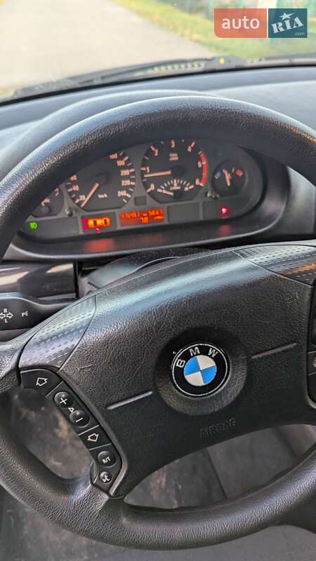 Универсал BMW 3 Series 2002 в Ровно фото 15 Универсал BMW 3 Series 2002 в Ровно