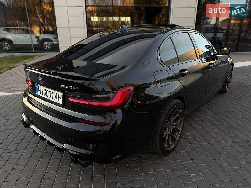 Седан BMW 3 Series 2019 в Одессе