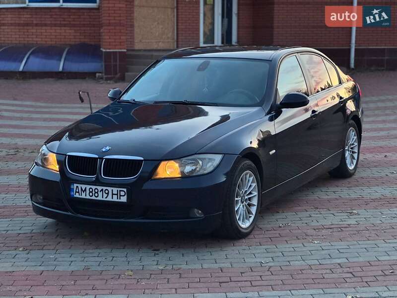 BMW 3 Series 2005