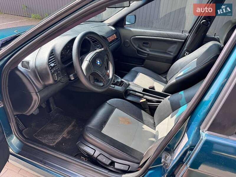 Седан BMW 3 Series 1998 в Хмельницком