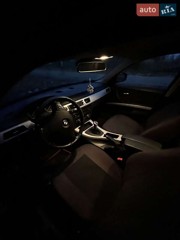 Универсал BMW 3 Series 2009 в Львове