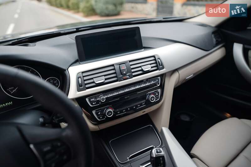 Универсал BMW 3 Series 2017 в Полтаве