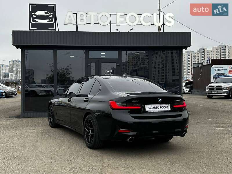 Седан BMW 3 Series 2021 в Киеве