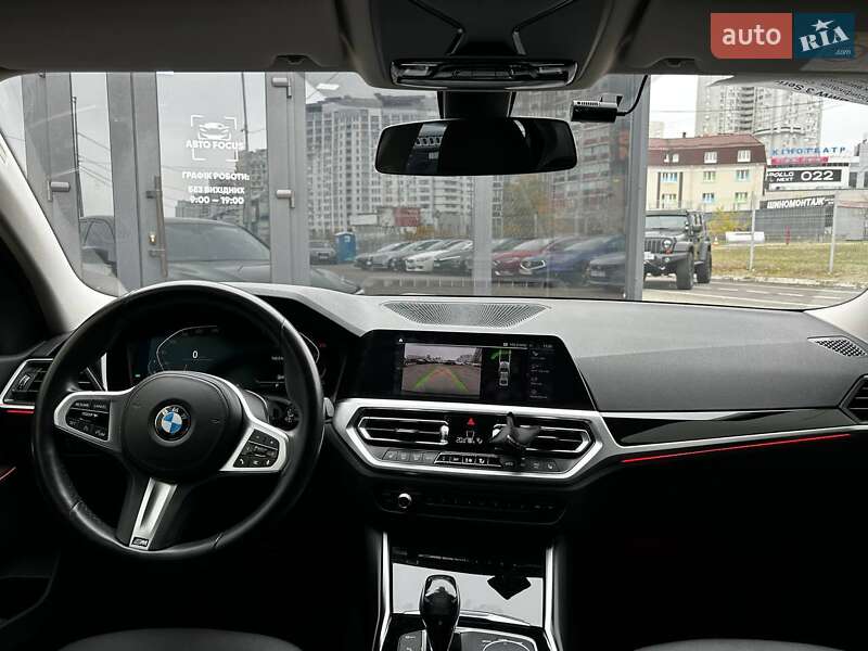 Седан BMW 3 Series 2021 в Киеве