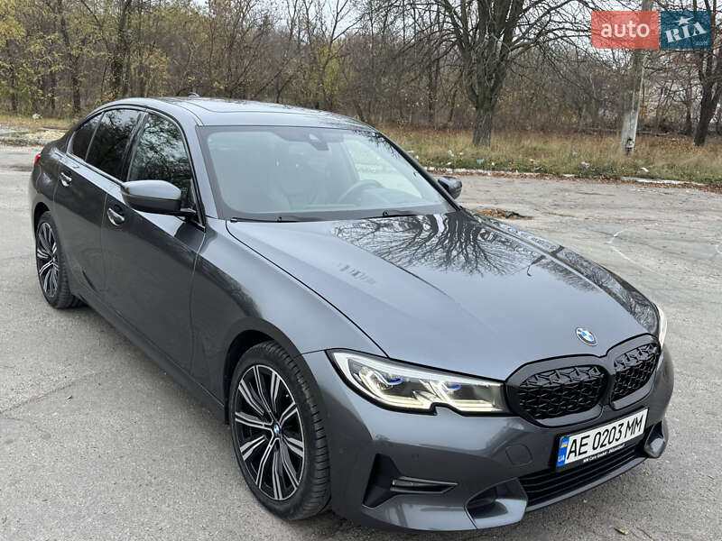 Седан BMW 3 Series 2019 в Днепре фото 2 Седан BMW 3 Series 2019 в Днепре