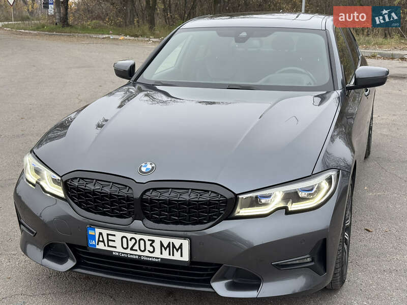 Седан BMW 3 Series 2019 в Днепре фото 6 Седан BMW 3 Series 2019 в Днепре
