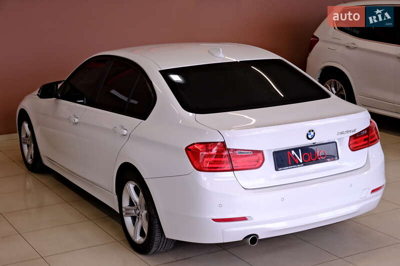 Седан BMW 3 Series 2013 в Одесі