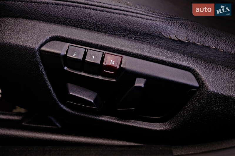 Седан BMW 3 Series 2013 в Одесі