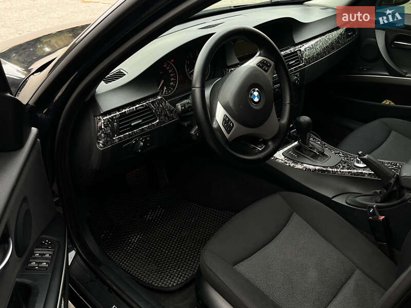 Седан BMW 3 Series 2006 в Лозовой фото 13 Седан BMW 3 Series 2006 в Лозовой