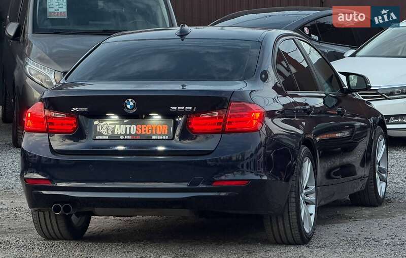 Седан BMW 3 Series 2014 в Харькове